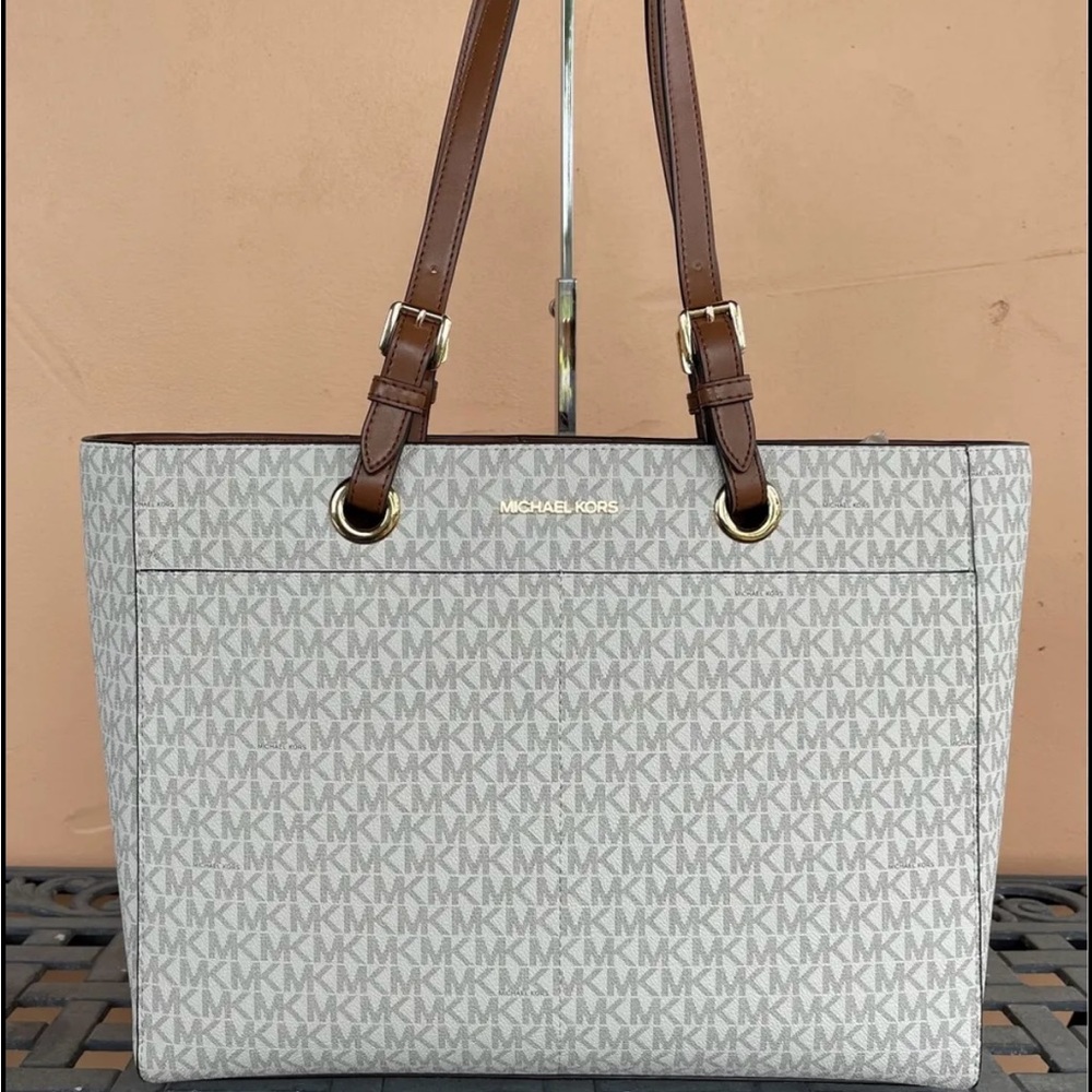 Michael Kors Jet Set Ready To Travel Tote